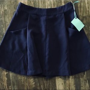 Beautiful schoolgirl style skirt with pockets